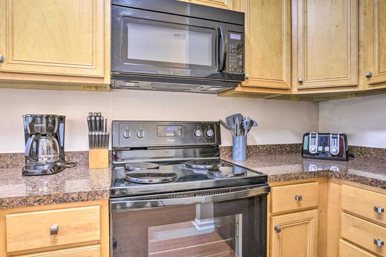 First-Floor Myrtle Beach Condo With Pool Access! Exterior photo